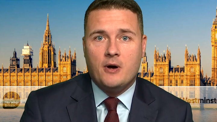 <p>Wes Streeting apologises for Labour having ‘no good candidate’ in Rochdale by-election.</p>