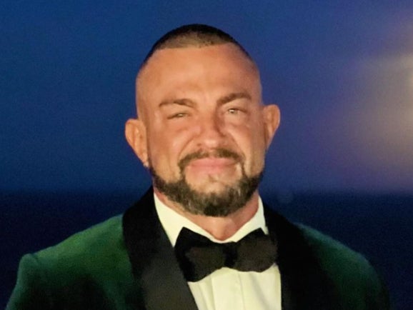 Robin Windsor has died, aged 44, leading to tributes from former dance partners and fellow pros