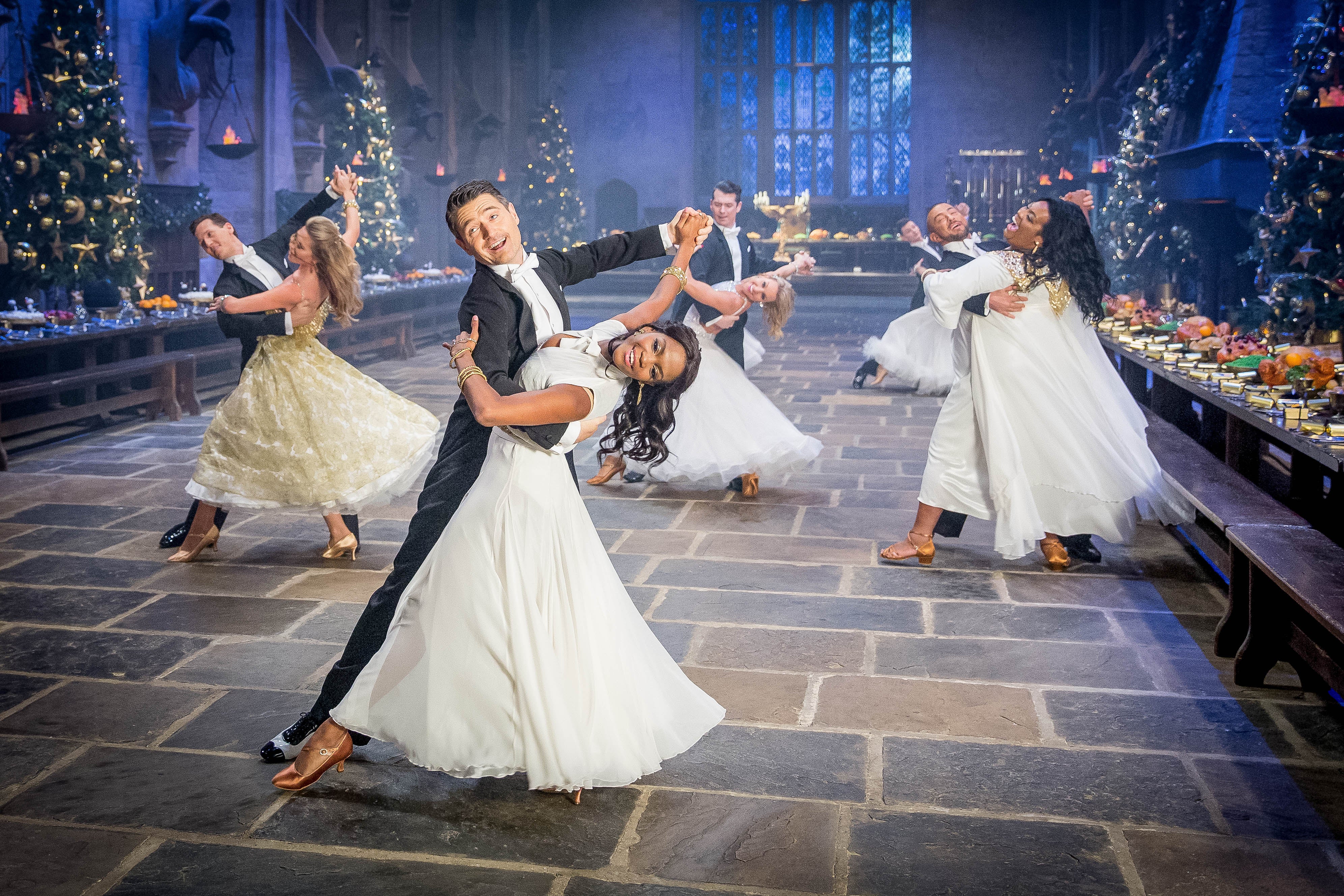 Robin Windsor and Alison Hammond dancing together on ‘Strictly’