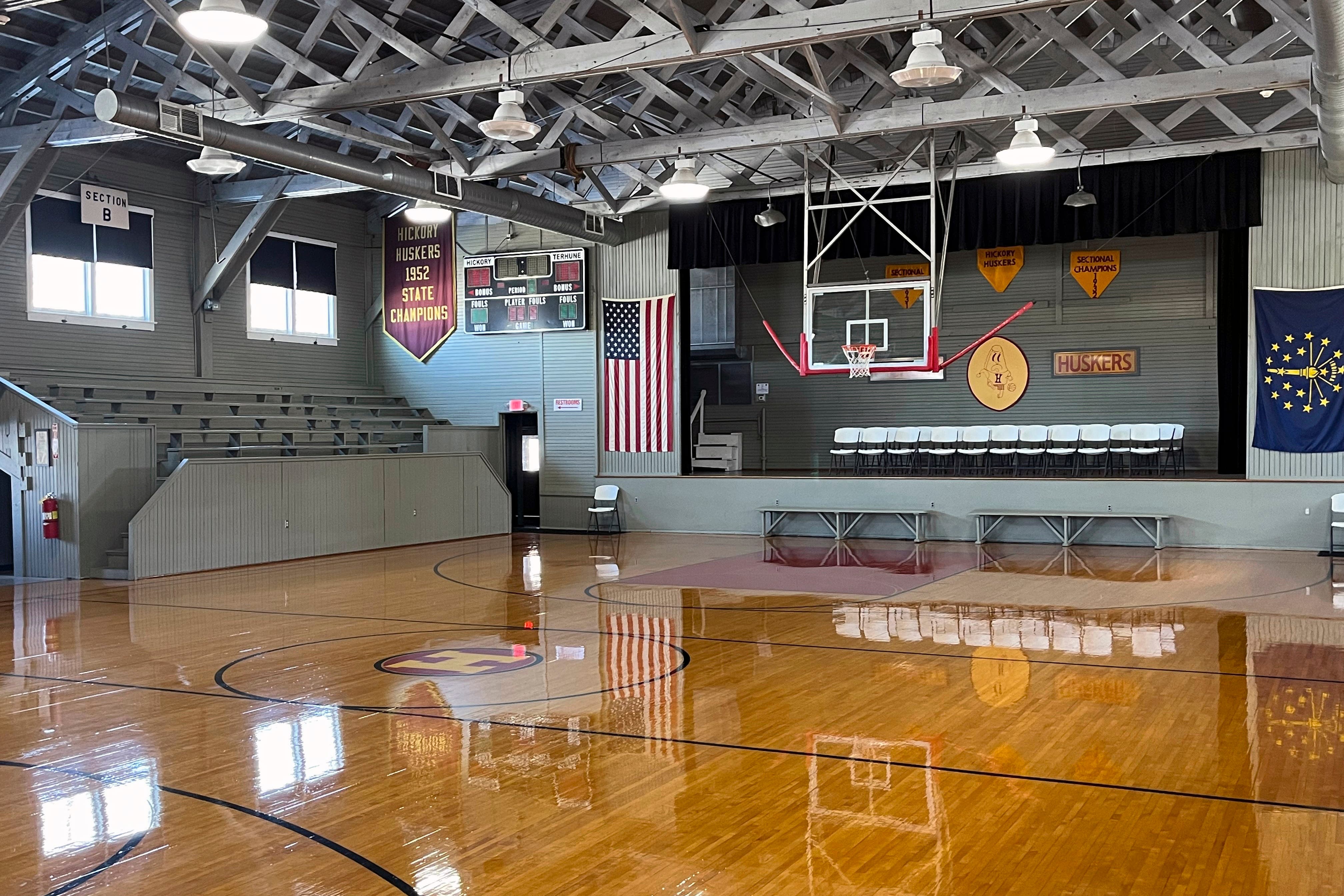 The Hoosier Gym, home of the Hickory Huskers, still resonates with basketball fans - Vimarsana News