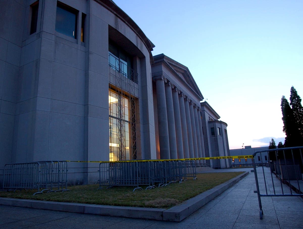 Alabama Supreme Court rules frozen embryos are 'children' under state law