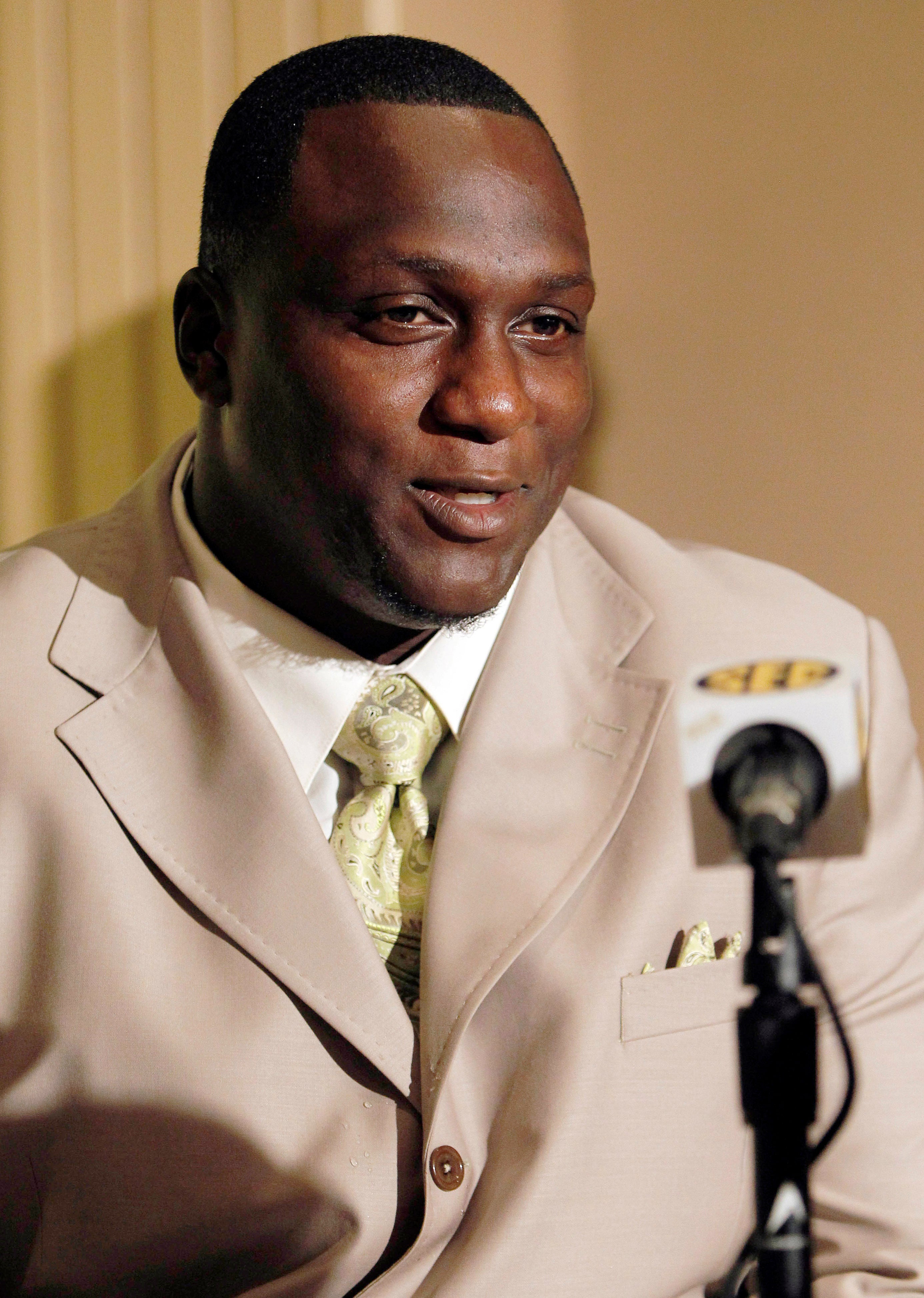 Former NFL Player-No Indictment Football