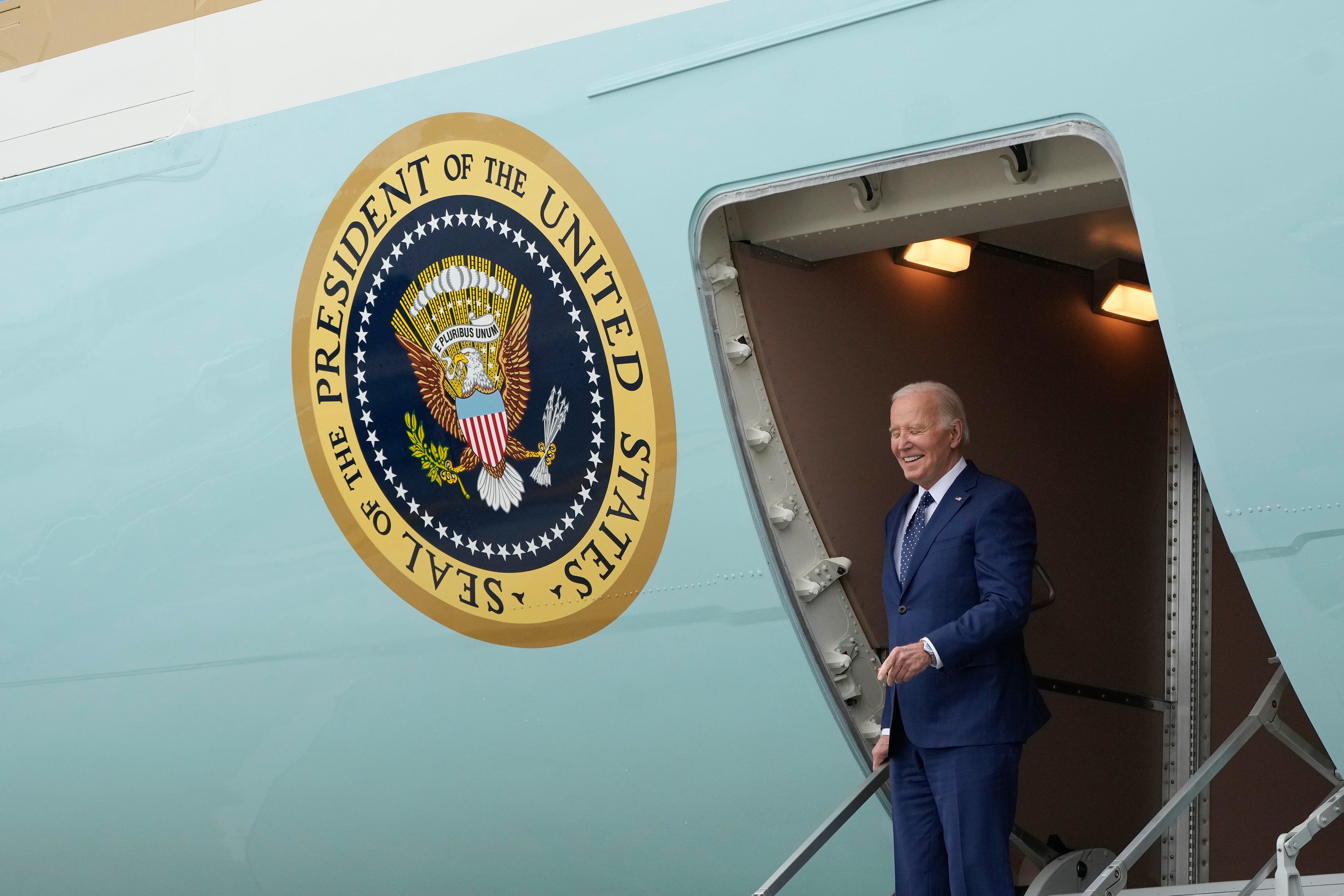 President Joe Biden arrives at Los Angeles International Airport, Tuesday, 20 February 2024, in Los Angeles