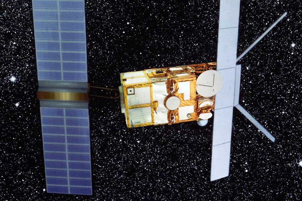 Satellite due to fall to Earth after nearly 30 years in space