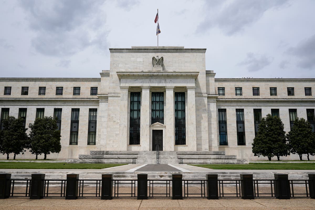 Federal Reserve officials caution against cutting US interest rates too soon or too much Federal Reserve officials caution against cutting US interest rates too soon or too much