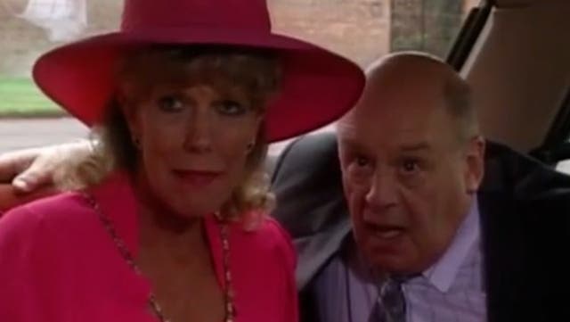<p>Fred Elliott’s first appearance in Coronation Street as actor John Savident dies aged 86.</p>