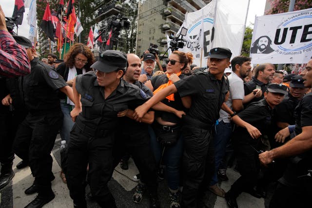 ARGENTINA-PROTESTA