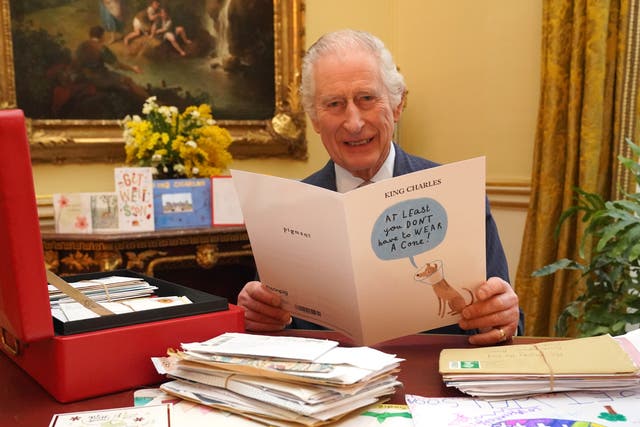 <p> King Charles reads cards and messages sent by well-wishers </p>