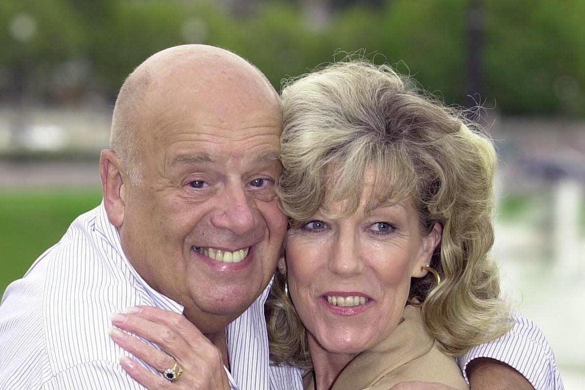 Coronation Street stars John Savident and Sue Nicholls (PA)