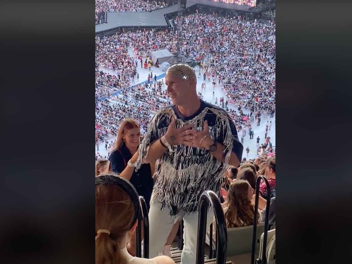 Taylor Swift fan’s dad dresses up as mirrorball for Australia Eras Tour concert