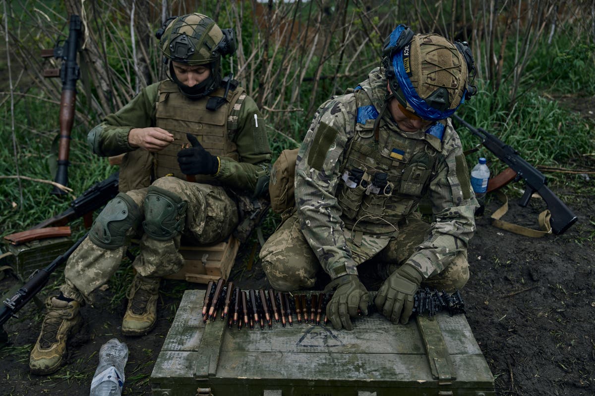 Ukraine warns delays in Western aid supplies ‘costing lives and territory’