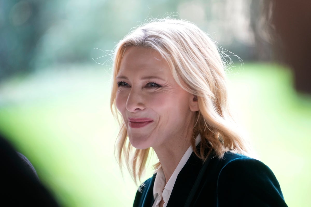Cate Blanchett accused of ‘destroying holidays’ with Cornwall eco-home