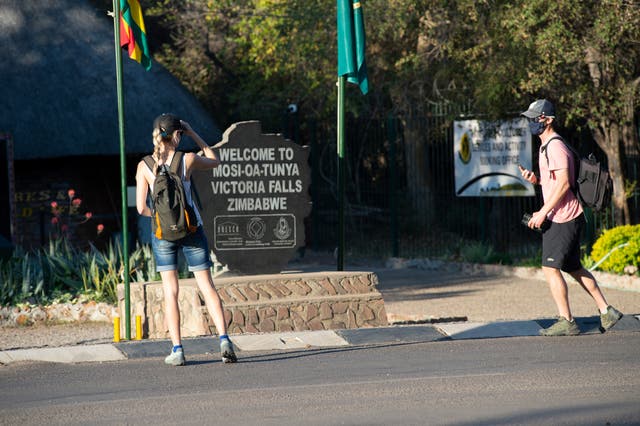 ZIMBABUE TURISTA AUSTRALIANO