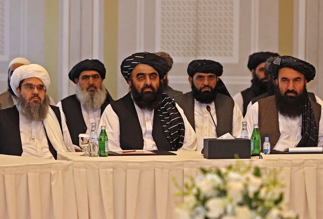 <p>File: Members of the Taliban delegation Shahabuddin Delawar (L), Amir Khan Muttaqi, and Khairullah Khairkhwa (R) meet with foreign diplomats in Qatar’s capital Doha in 2021 </p>