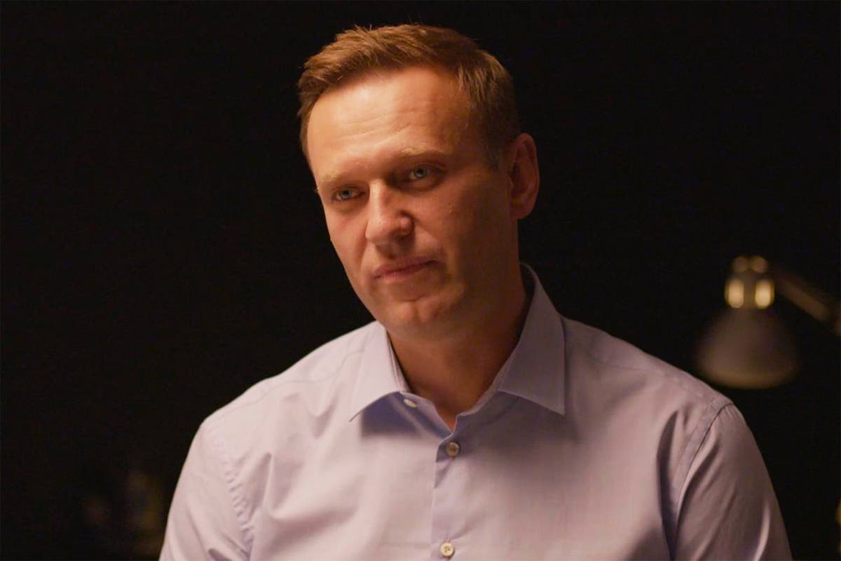 Alexei Navalny accused ‘corrupt officers’ in London of serving to Putin