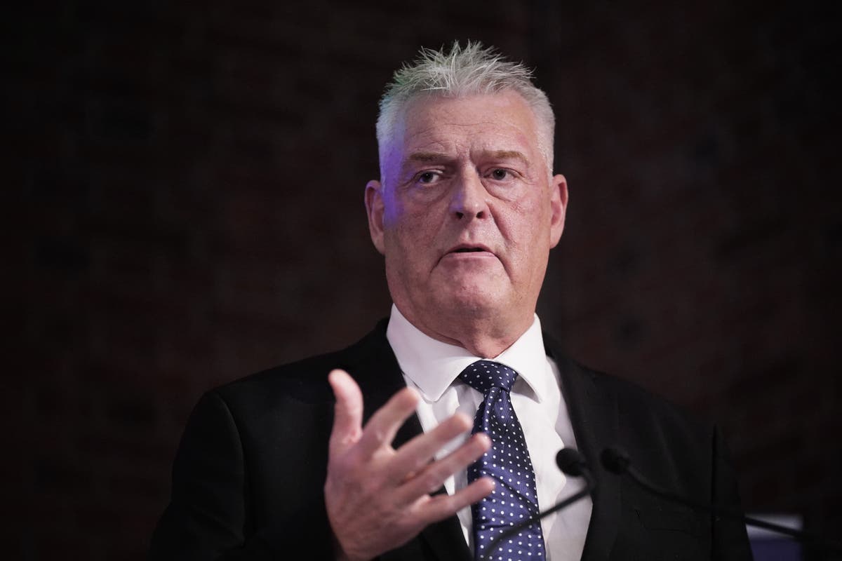  Lee Anderson launches fresh attack on Sadiq Khan as ministers still refuse to call his comments Islamophobic