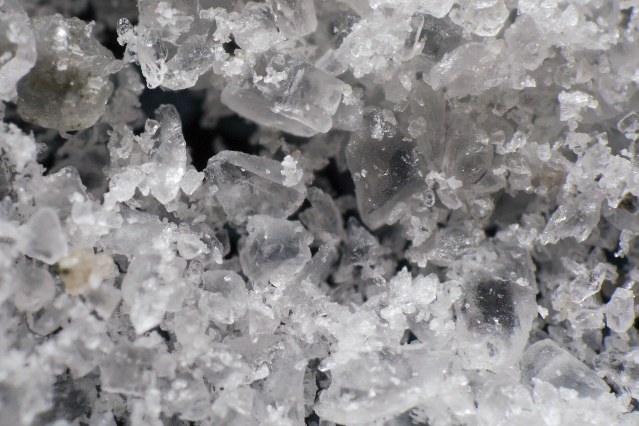 Futuristic batteries made from salt get funding boost - Vimarsana News