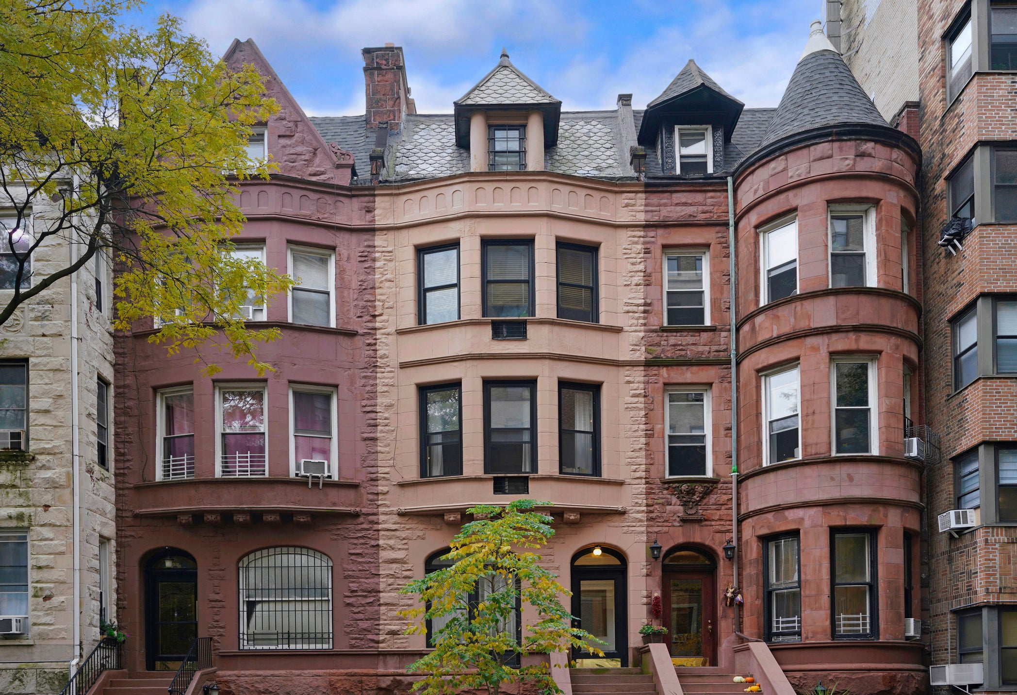 The Smiths reside in a sleek New York townhouse