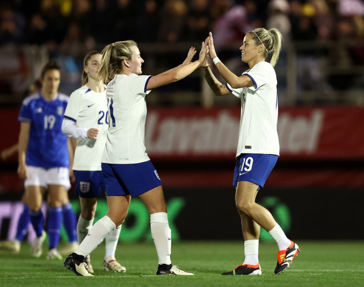 Inglaterra vs Italia en vivo: resultado de los Leones y reacción cuando Lauren Hemp anota dos veces en la victoria de cinco goles