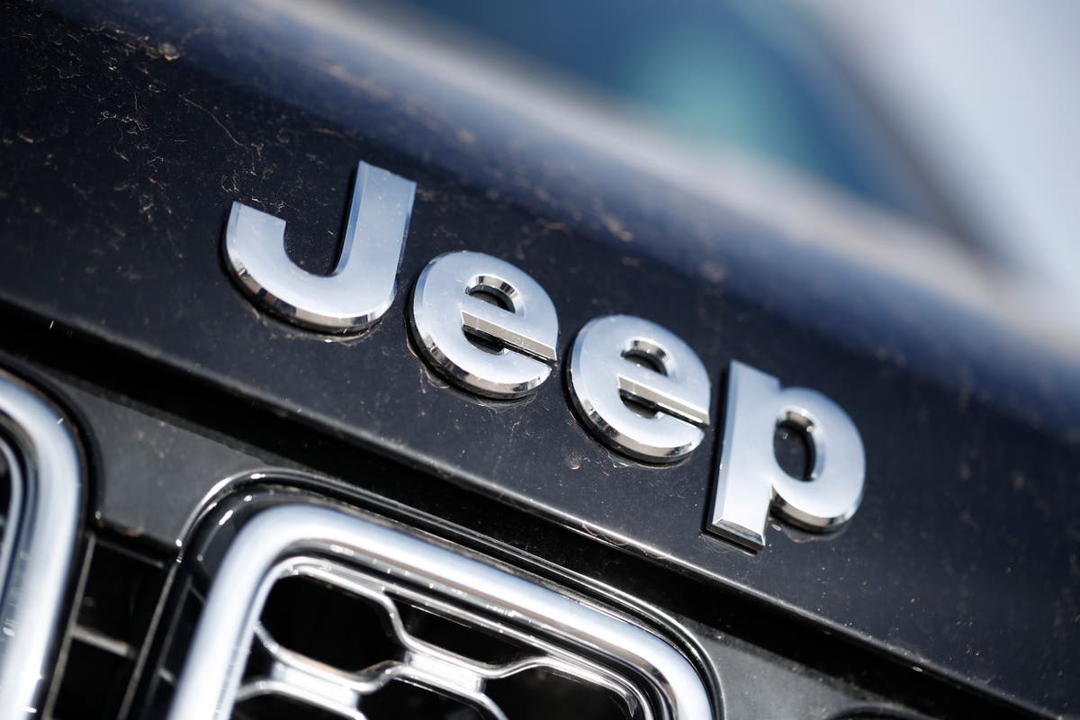 Chrysler recalls more than 330,000 Jeeps due to steering wheel that falls off