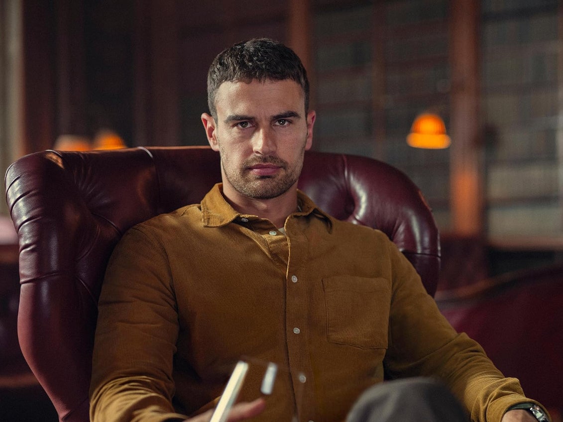 Theo James in spin-off to Guy Ritchies ‘The Gentlemen’
