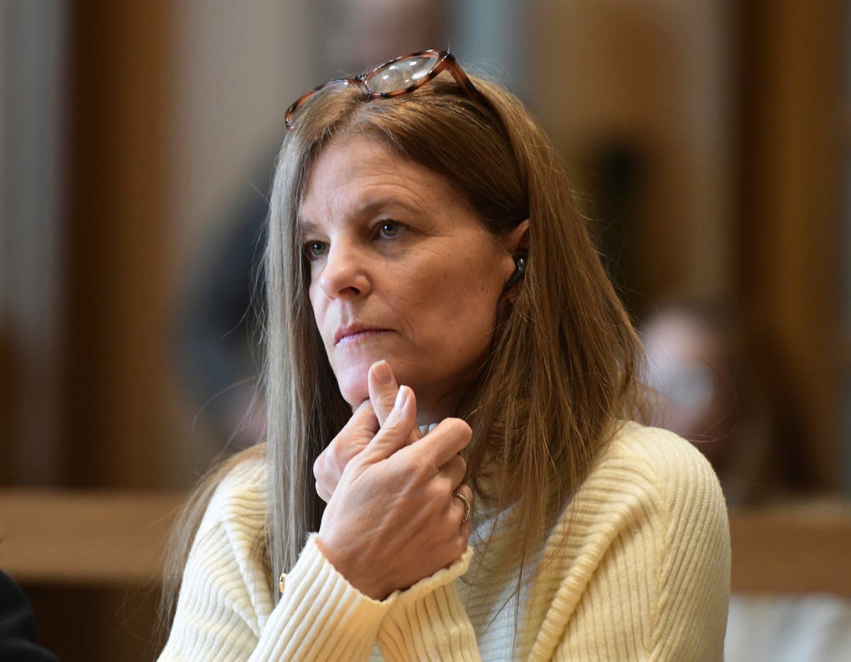 Michelle Troconis trial – live: Jury deliberates a third day in Jennifer Dulos’s murder case