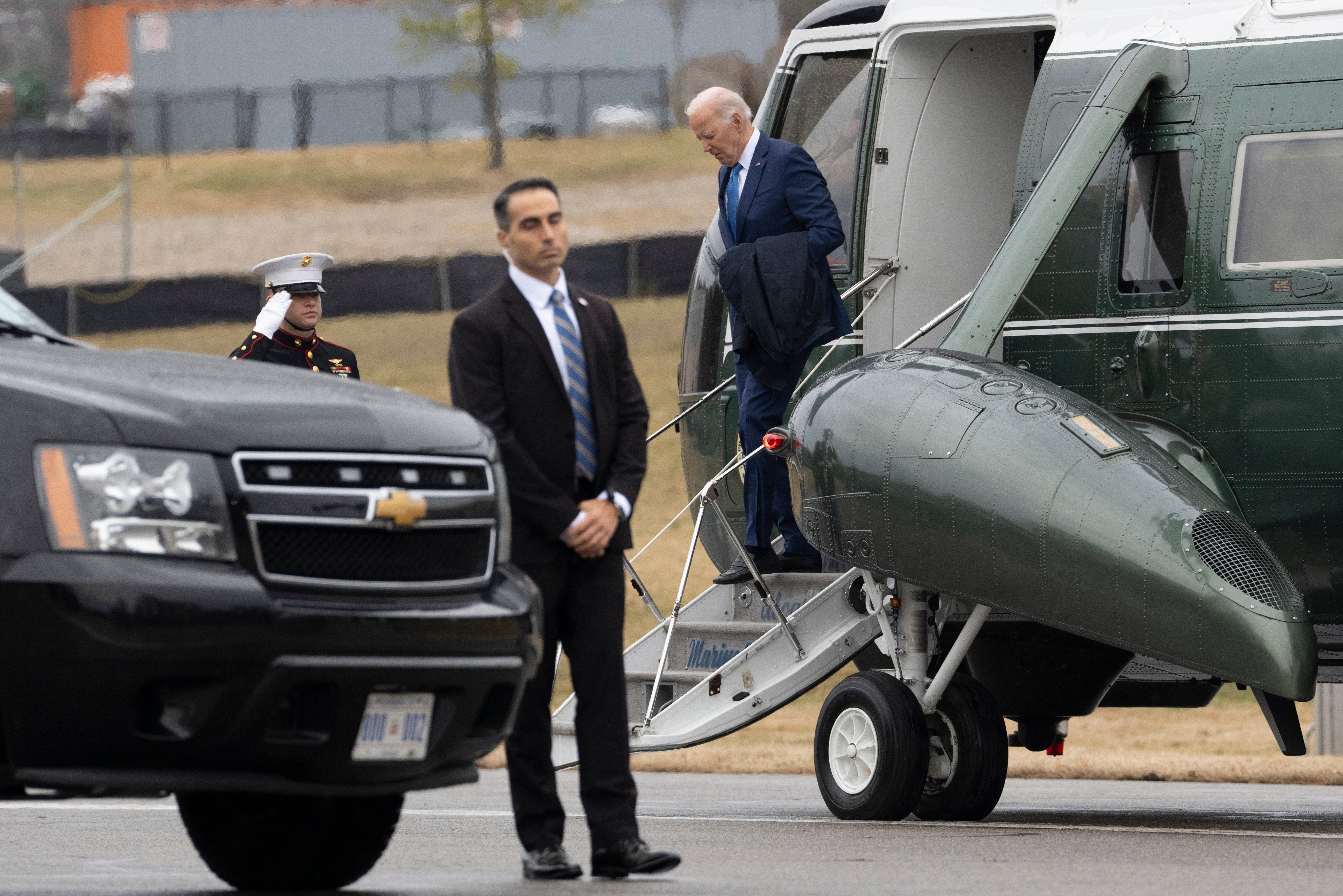 President Biden arrives at Walter Reed National Military Medical Center in Bethesda, Maryland