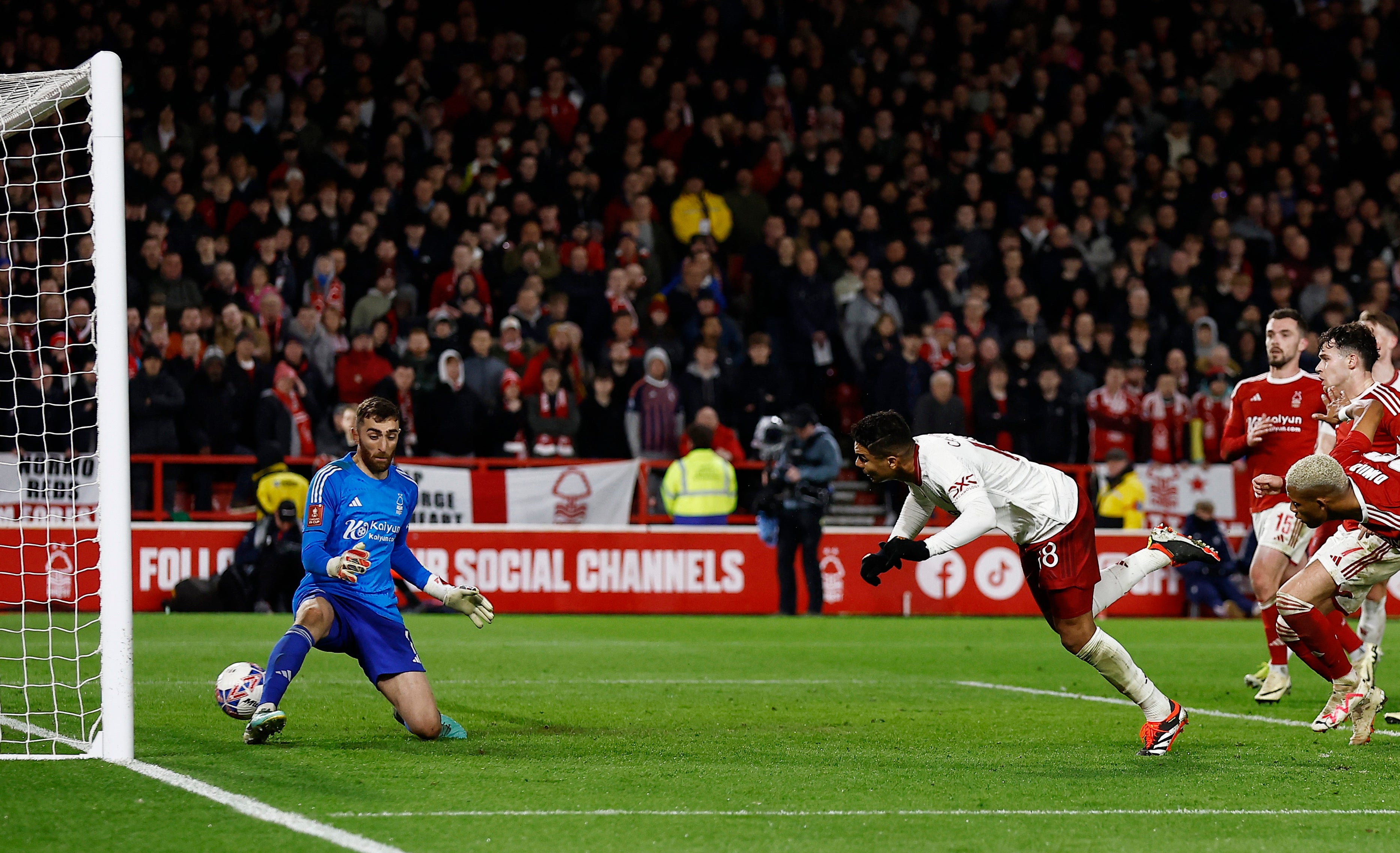Casemiro’s lunging headed effort sent United into the next round