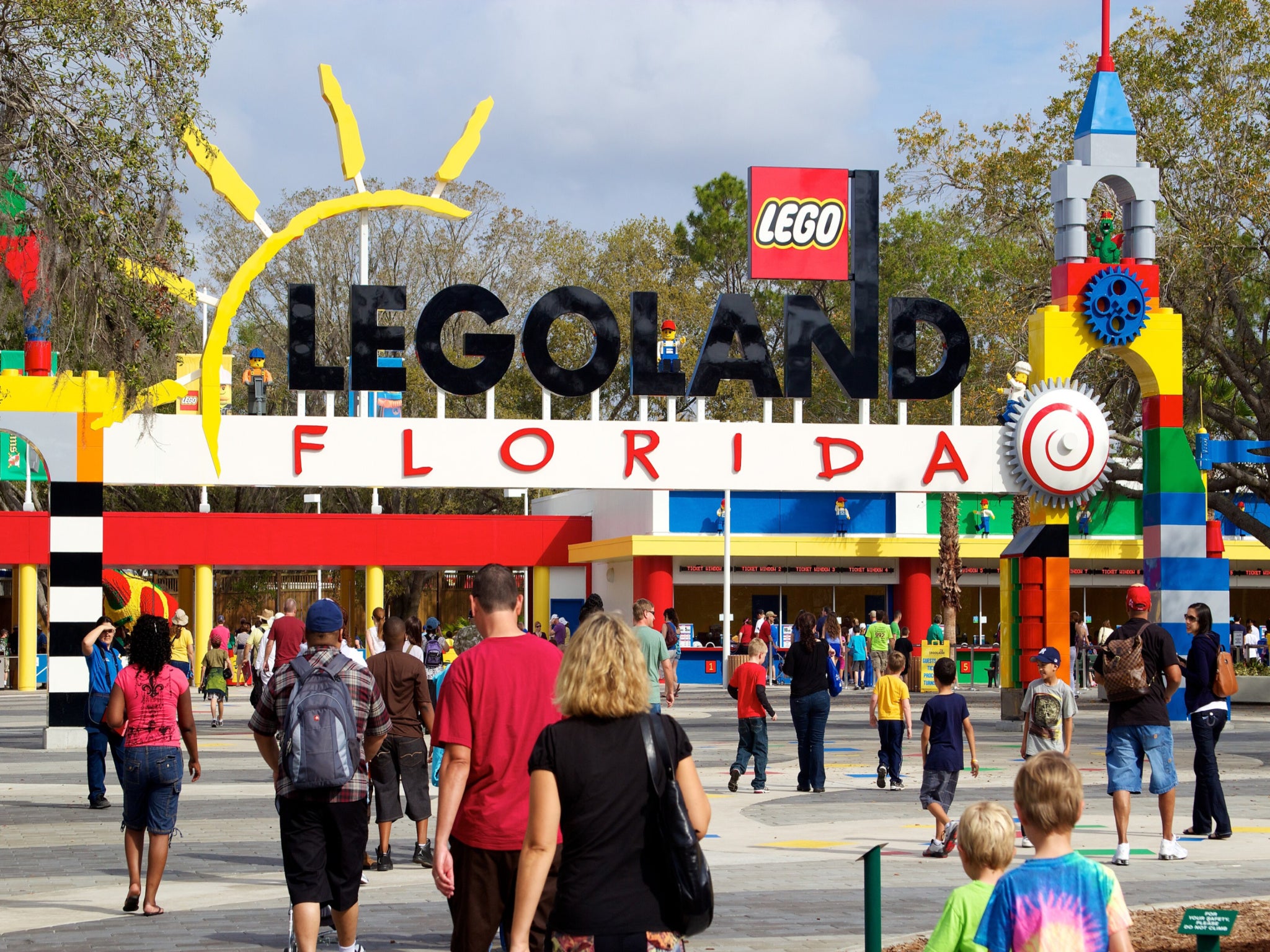 Legoland Florida has two theme parks, a water park, and three themed hotels