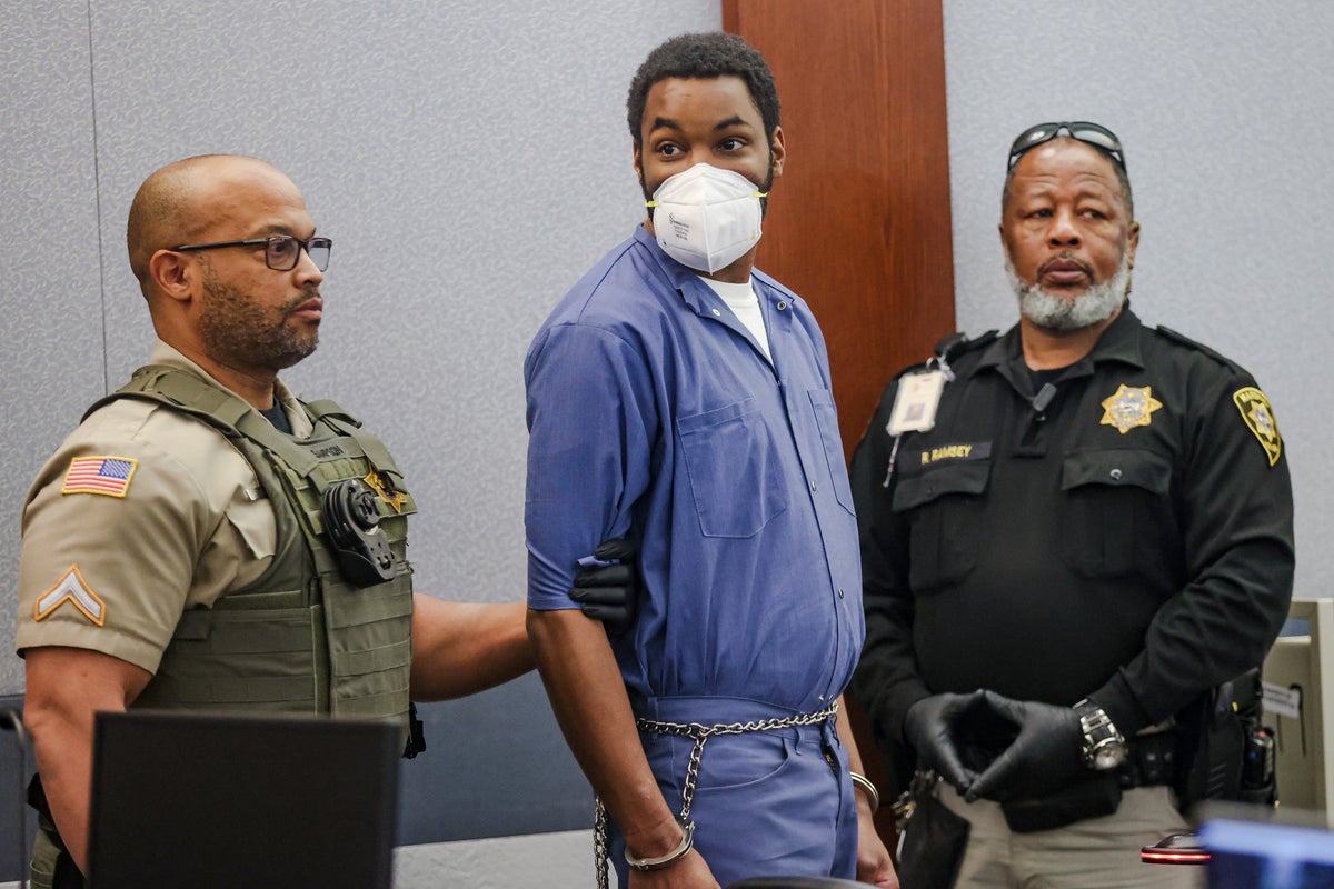 Las Vegas man who attacked judge in wild video claims he was ...