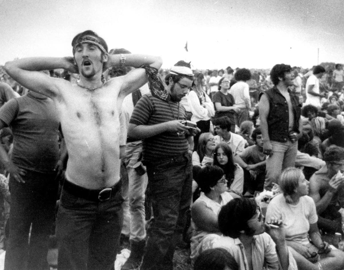 Peace, music and memories: As the 1960s fade, historians scramble to capture Woodstock’s voices