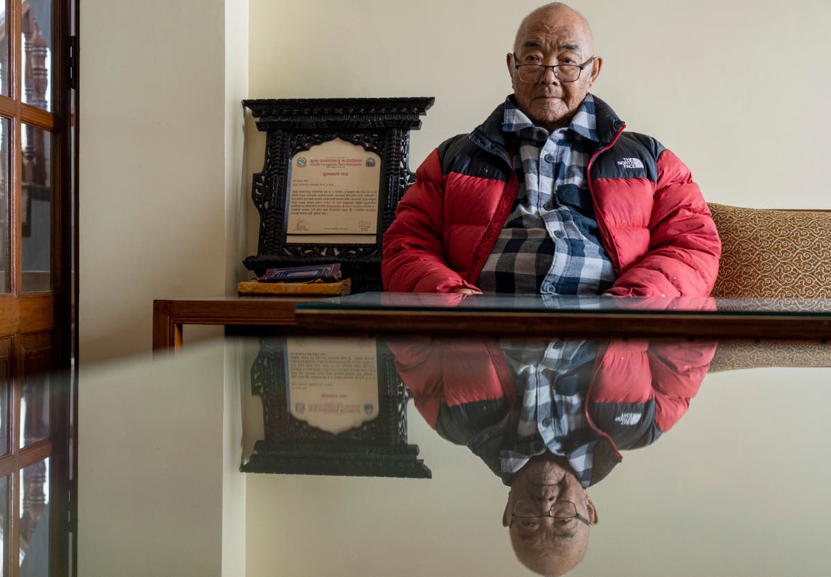 Last surviving member of the first team to conquer Mount Everest says it is crowded and dirty now