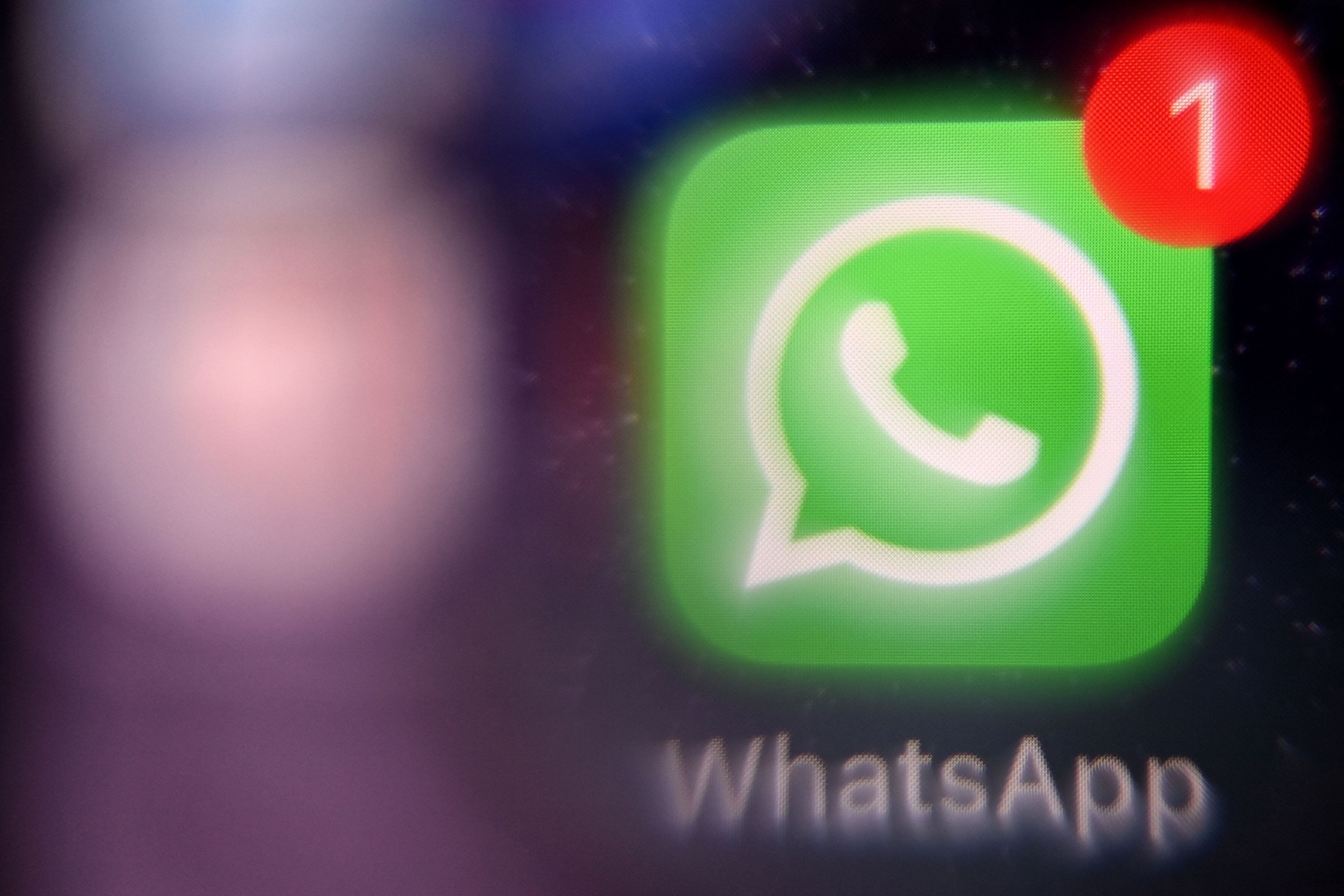 Meta under fire for 'tone deaf' change on WhatsApp - Vimarsana News