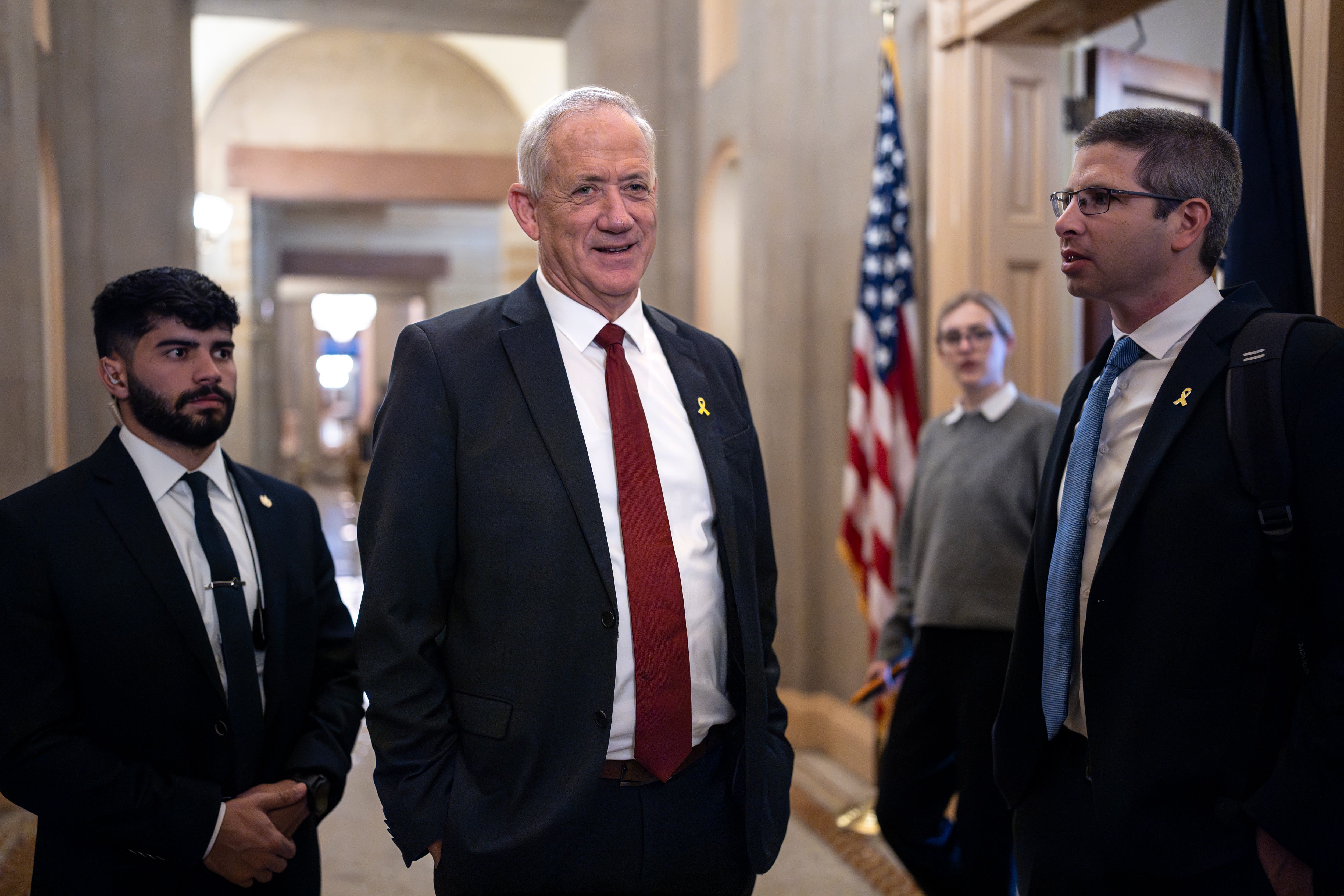 Israeli war cabinet member Benny Gantz vows to quit if Netanyahu fails to formulate postwar Gaza plan - Vimarsana News