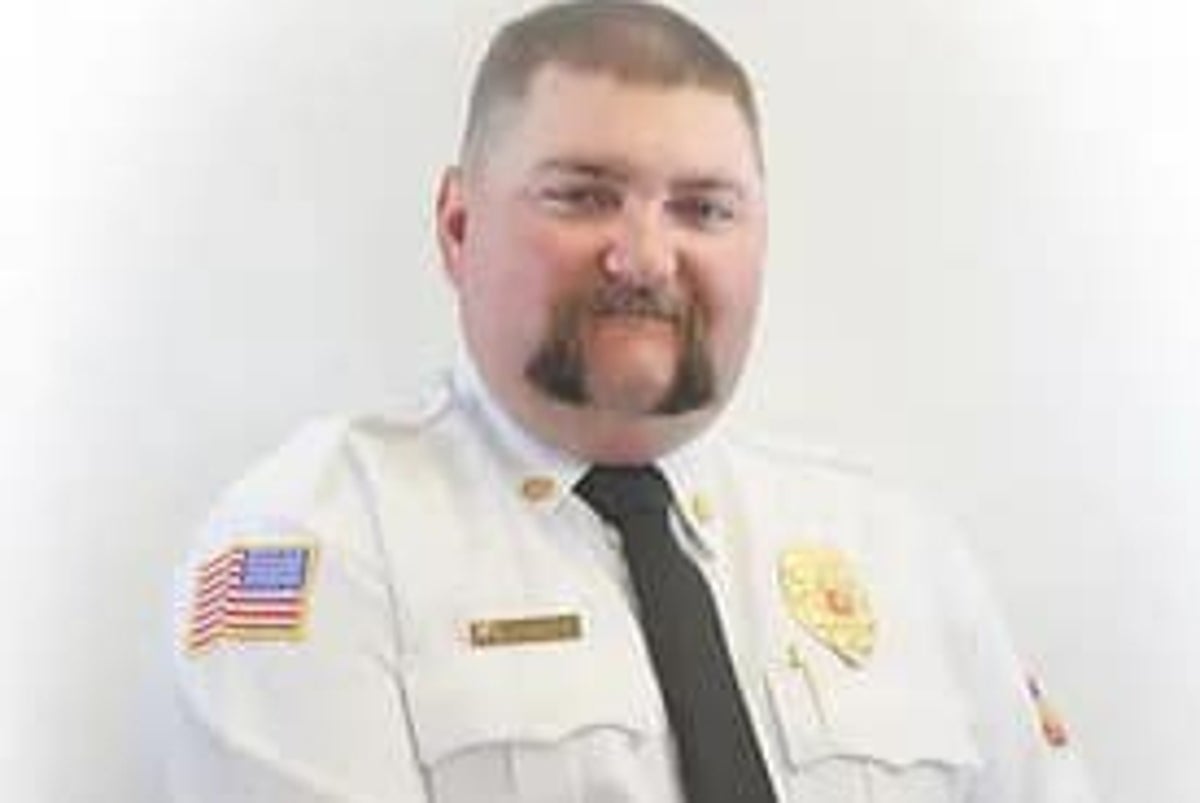 Texas fire chief dies fighting blaze as wildfires continue to sweep state