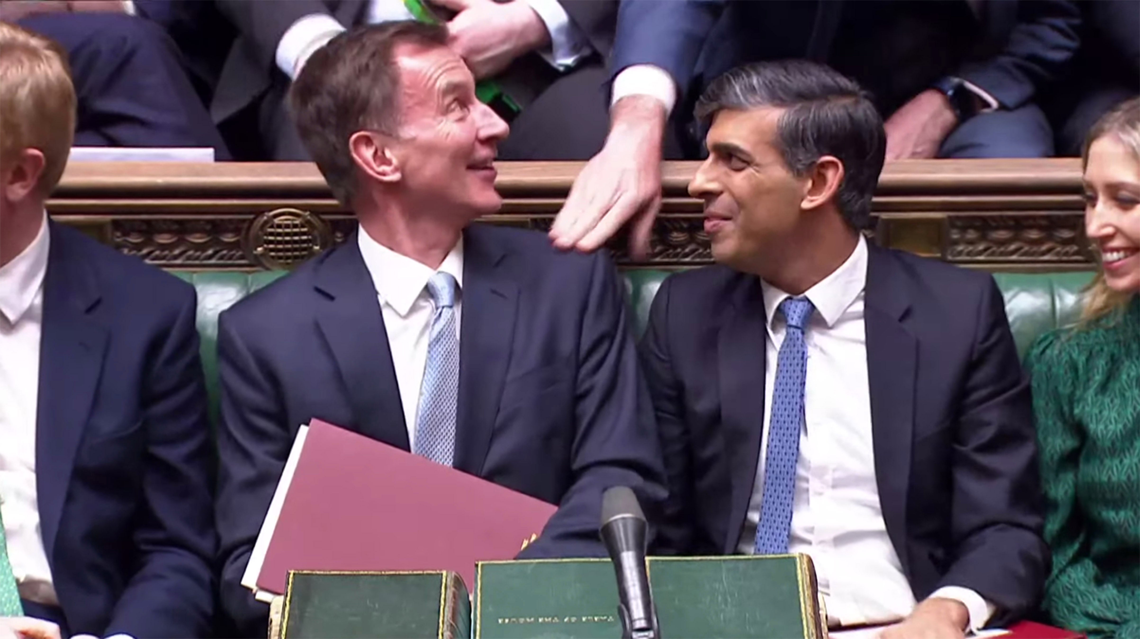 Jeremy Hunt and PM Rishi Sunak in Commons on 6 March