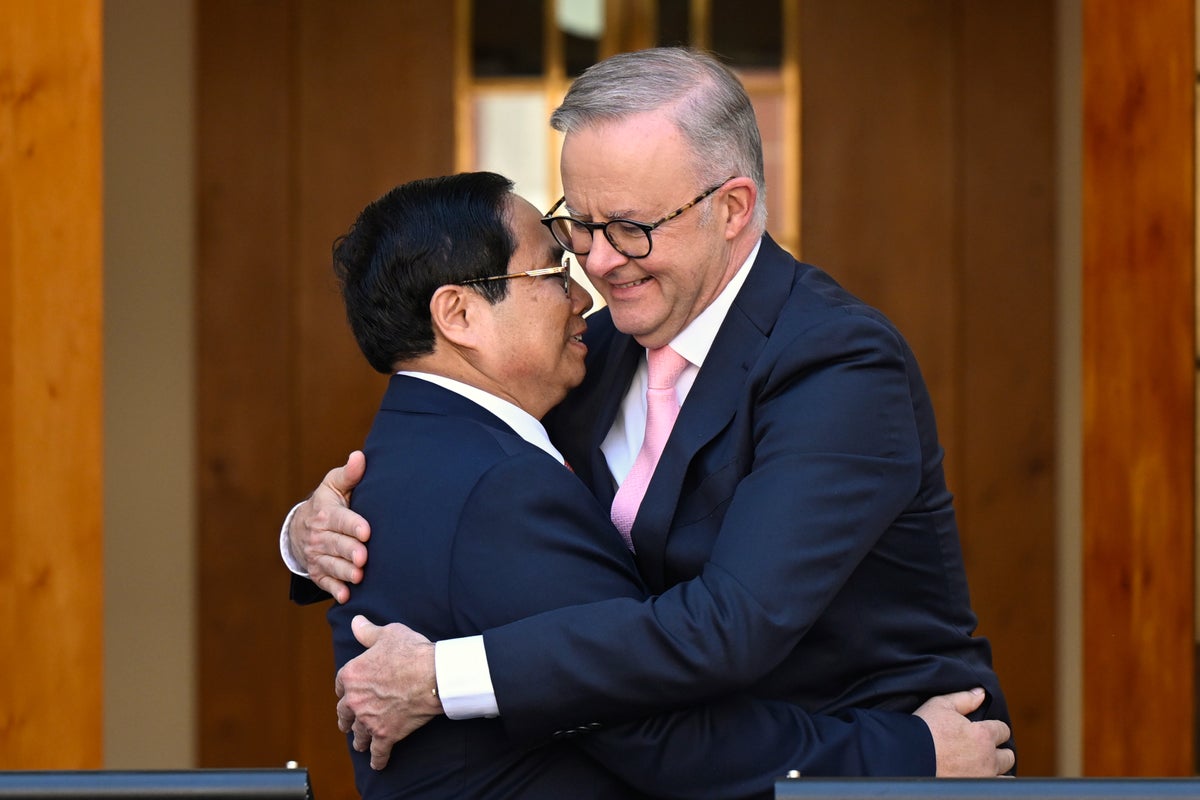 Australian and Vietnamese prime ministers elevate their nations’ booming economic relationship