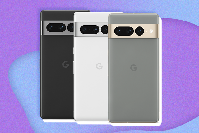 <p>The black, white and hazel colourways are all discounted in both 128GB and 256GB </p>