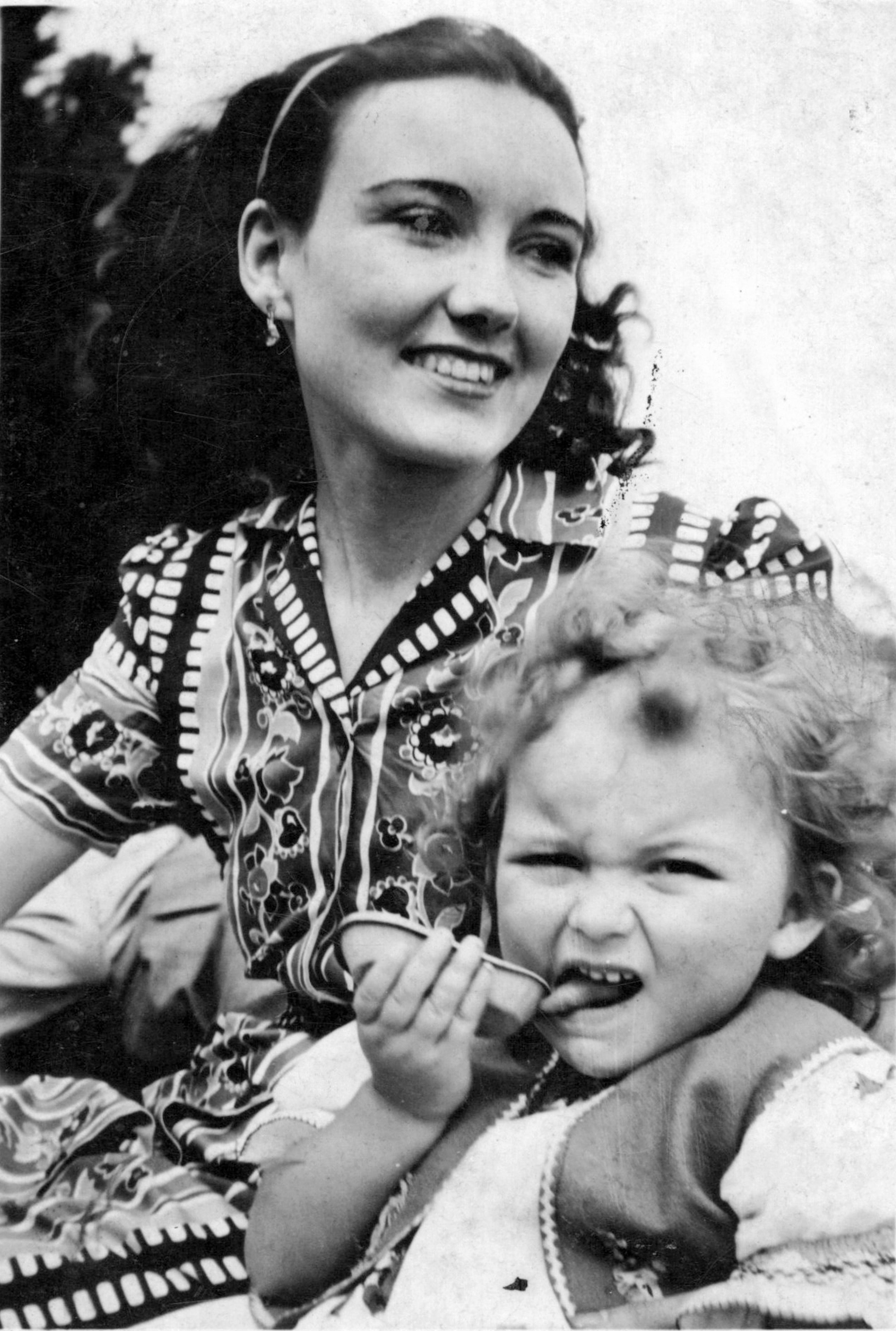 Comyns and daughter Caroline in 1938