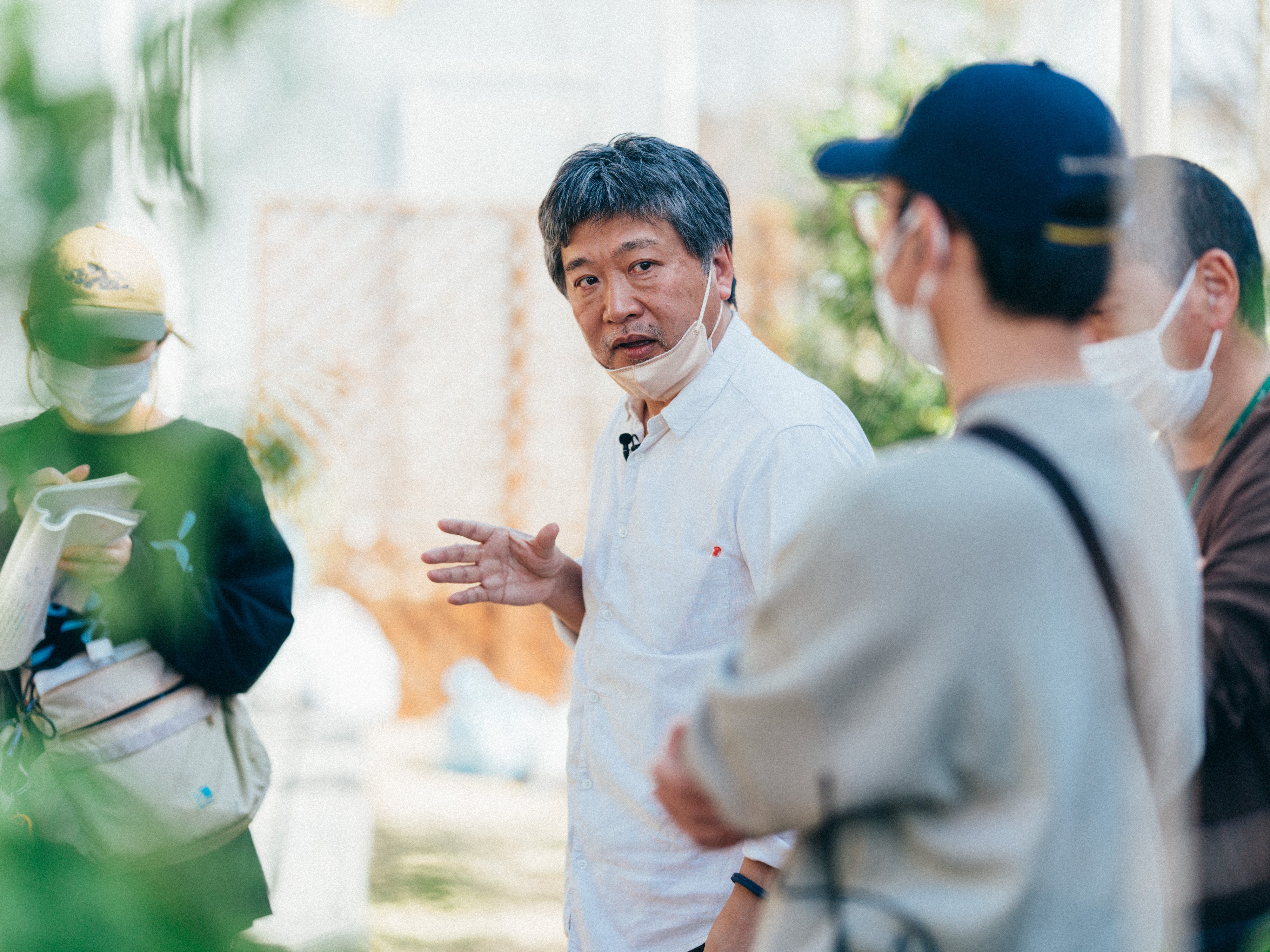Kore-eda directing on the set of ‘Monster’