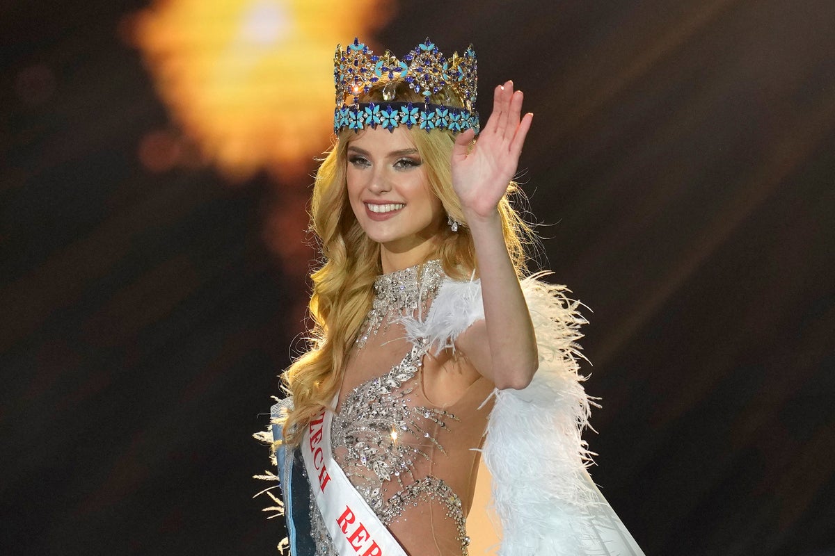 Czech Republic’s Krystyna Pyszková is crowned Miss World in India