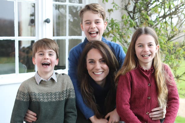 <p>Kate Middleton has issued a personal apology as she admitted to editing a family photo at the centre of an escalating royal row</p>