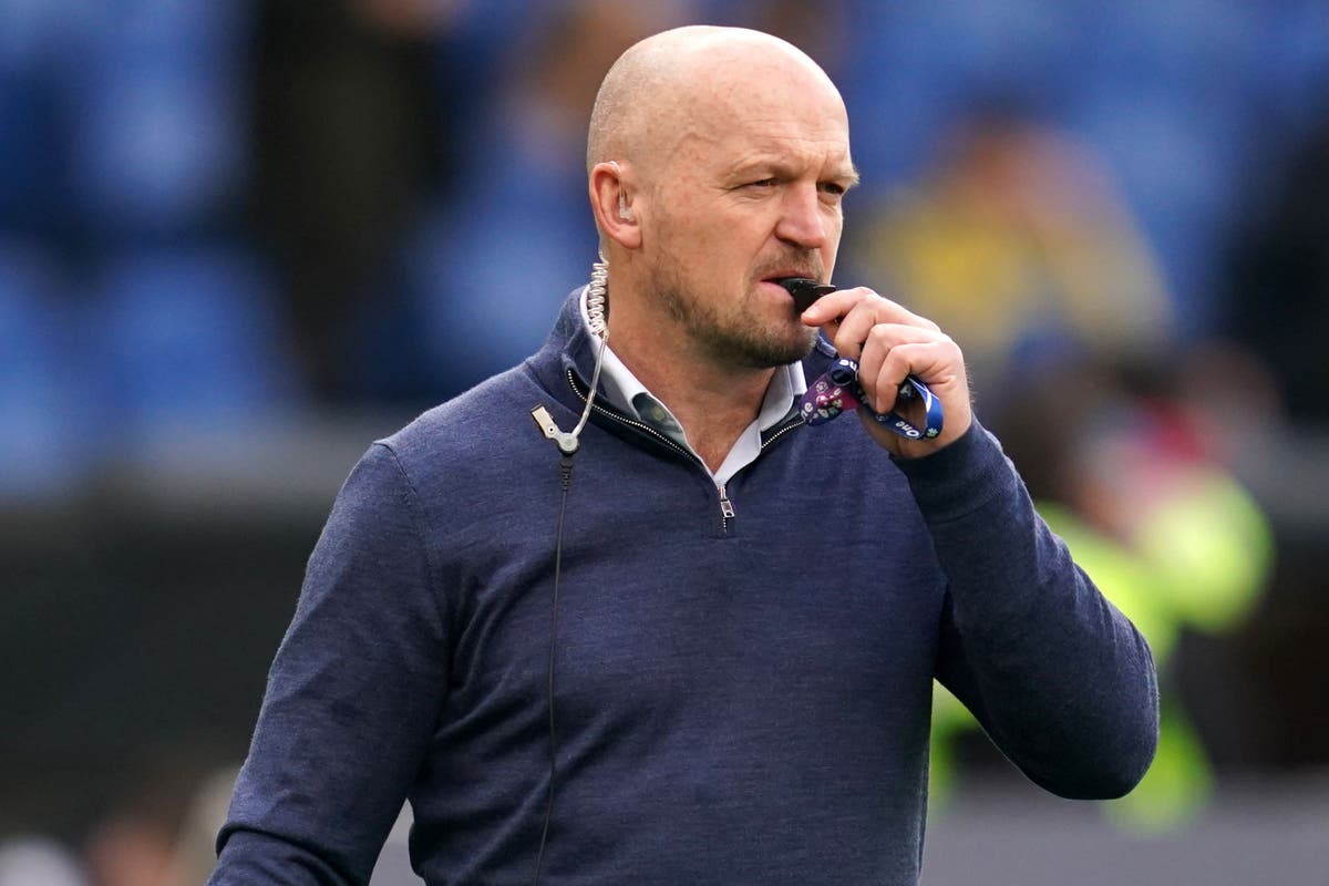 Huw Jones backs Gregor Townsend after Scotland&rsquo;s Rome collapse