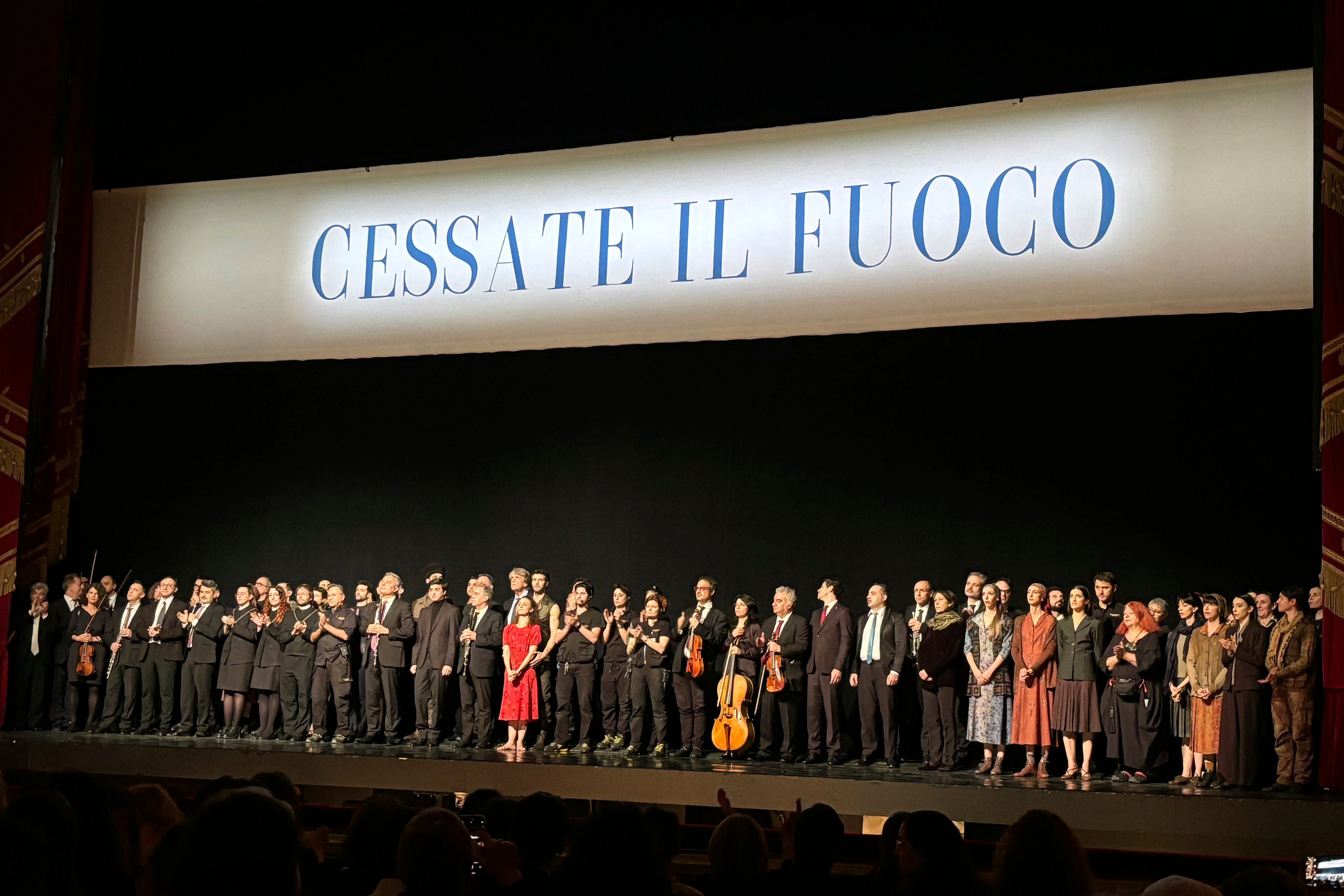 La Scala performers and workers call for Gaza cease fire before