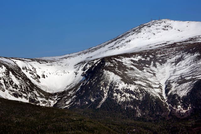 NUEVA HAMPSHIRE-EXCURSIONISTAS RESCATADOS