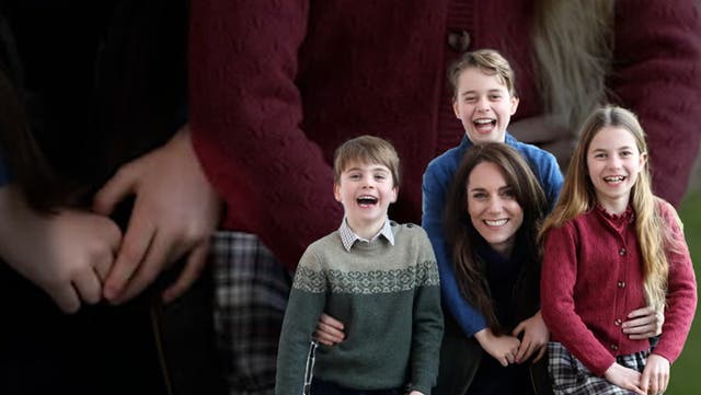 <p>Royal photographer speaks out after Kate’s Mother’s Day photograph pulled.</p>