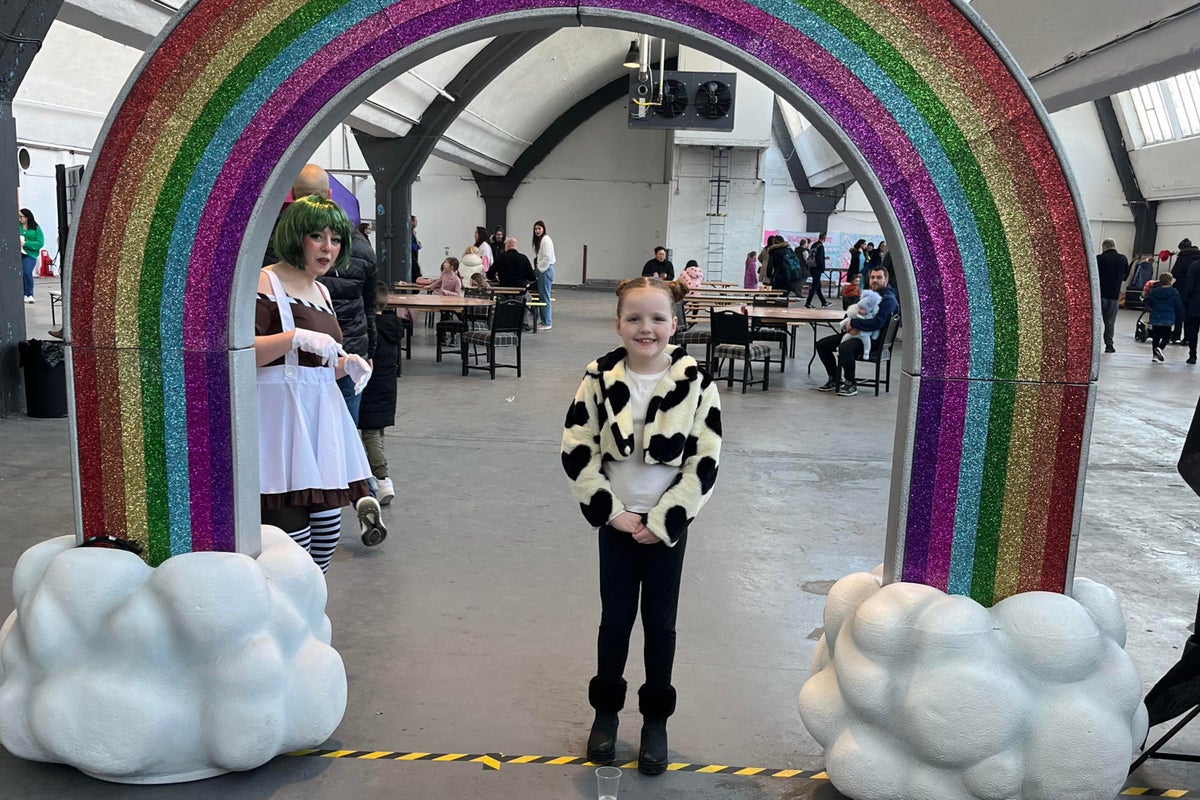Mother fighting terminal cancer among parents battling for refund on Willy Wonka Experience