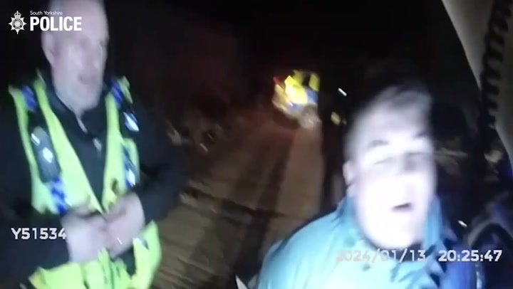 <p>Teenager raiding gun shop comes face-to-face with armed police.</p>