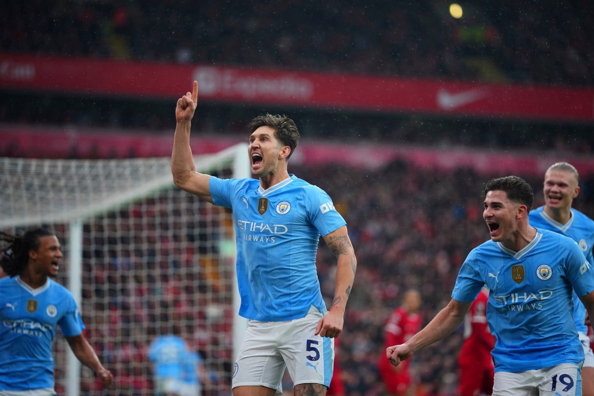 Jamie Carragher explains how Man City exploited Liverpool approach to defending set pieces