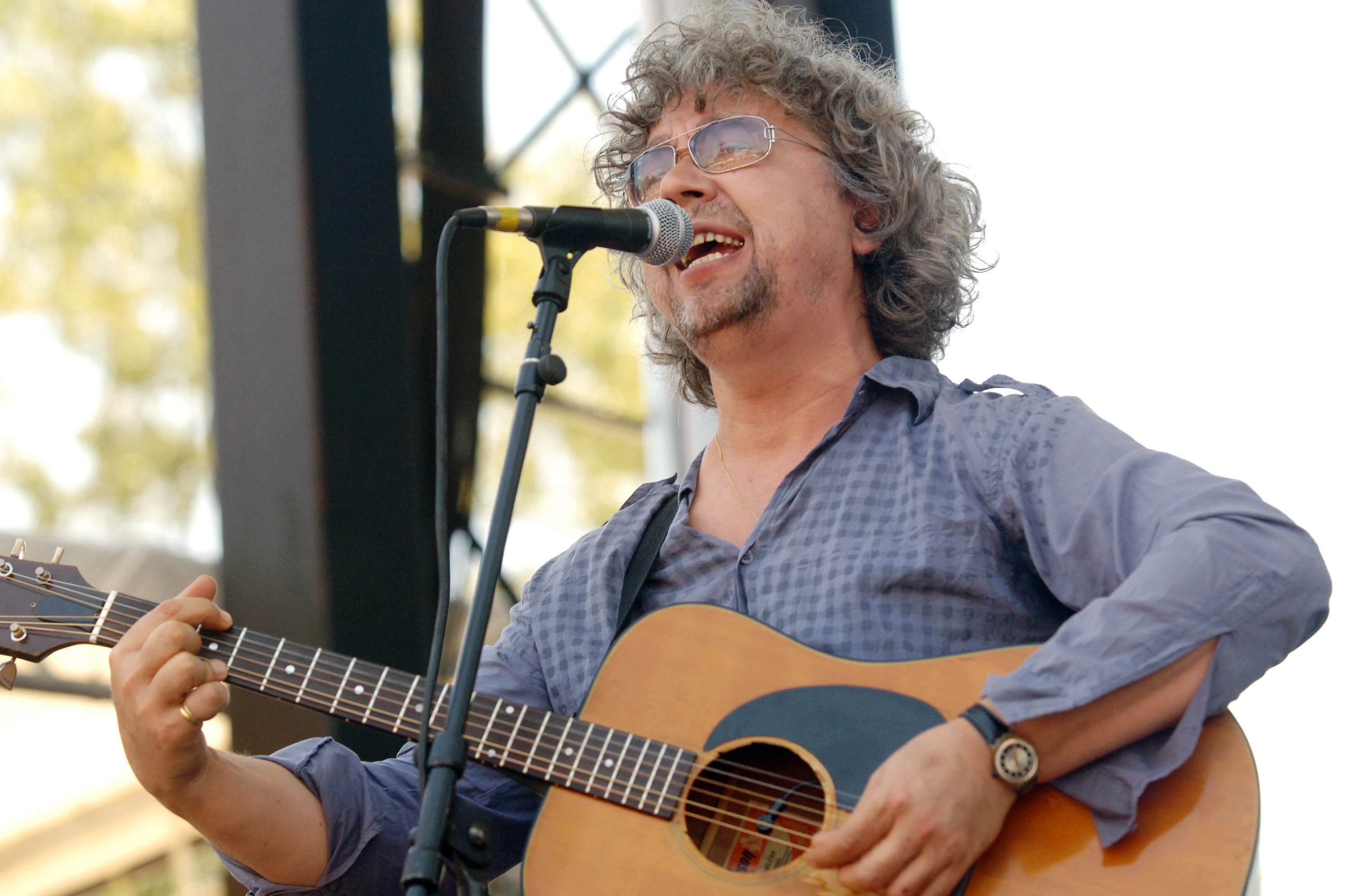 Karl Wallinger performing with World Party at Bonnaroo Music & Arts Festival in Tennessee in 2006